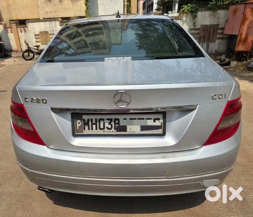 Mercedes-benz C-class 2011 Diesel 85000 Km Driven