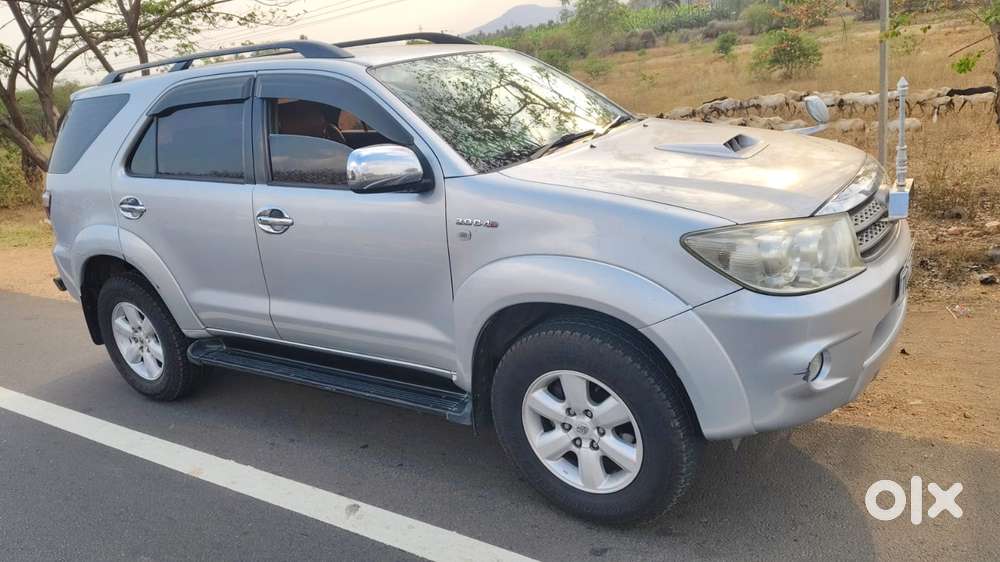 Toyota Fortuner 3.0 4x4 Manual, 2010, Diesel