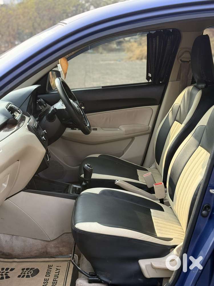 Maruti Suzuki Swift Dzire Vxi Optional, 2017, Petrol