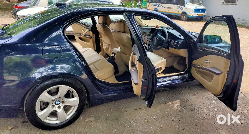 Immaculate Bmw 5 Series 520d (mh12) Sunroof & New Tyres