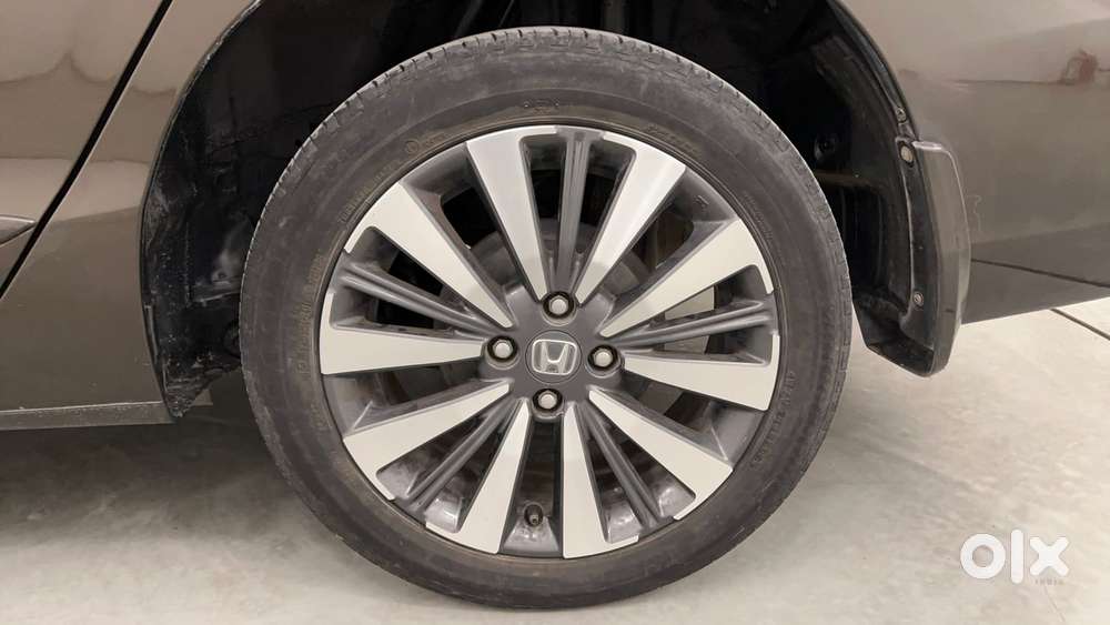 Honda City Zx Petrol Cvt, 2024, Petrol