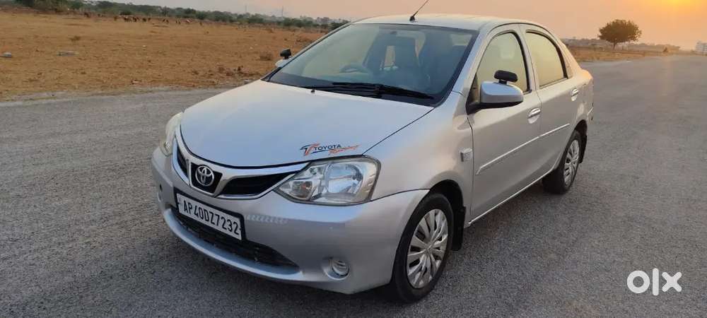 Toyota Etios 2015 Diesel Showroom Track Vehicle