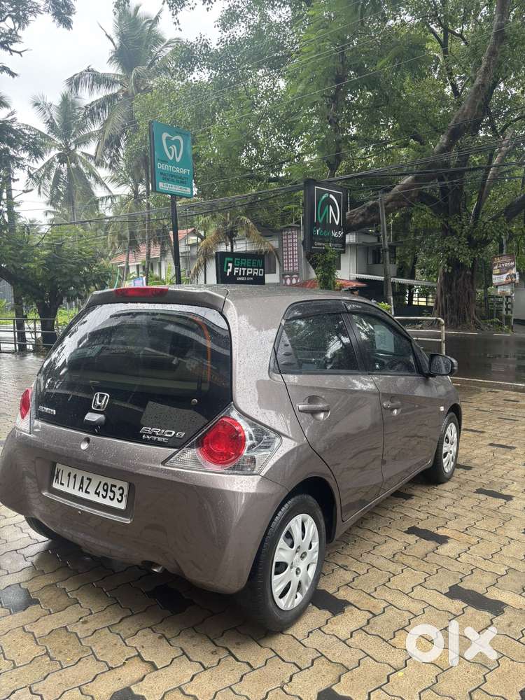 Honda Brio S Mt, 2015, Petrol