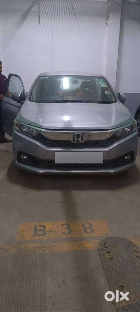 Honda Amaze Top Model