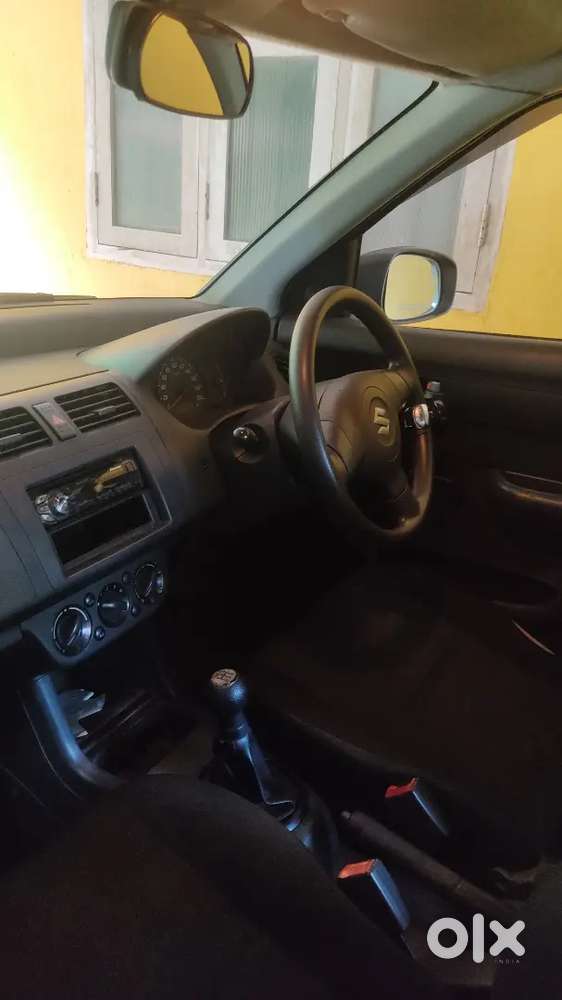 Maruti Suzuki Swift 2006