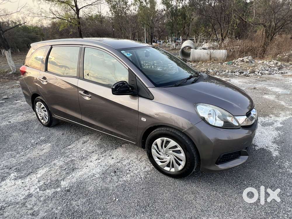 Honda Mobilio 1.5 S I-vtec Mt, 2015, Petrol