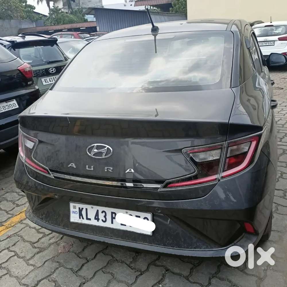 Hyundai  Aura Cng  2022