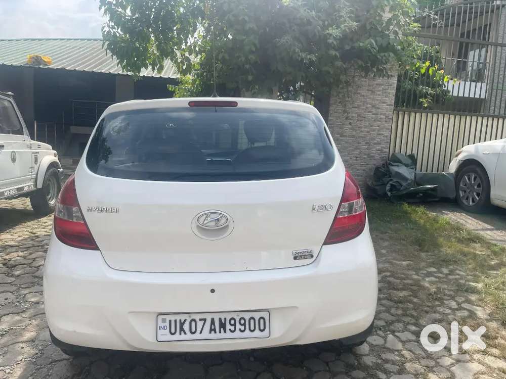 Hyundai I20 2012 Petrol 90000 Km Driven