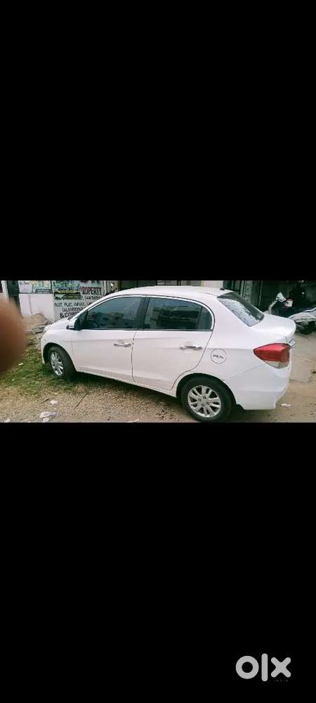 Honda Amaze 2013 Diesel 105000 Km Driven