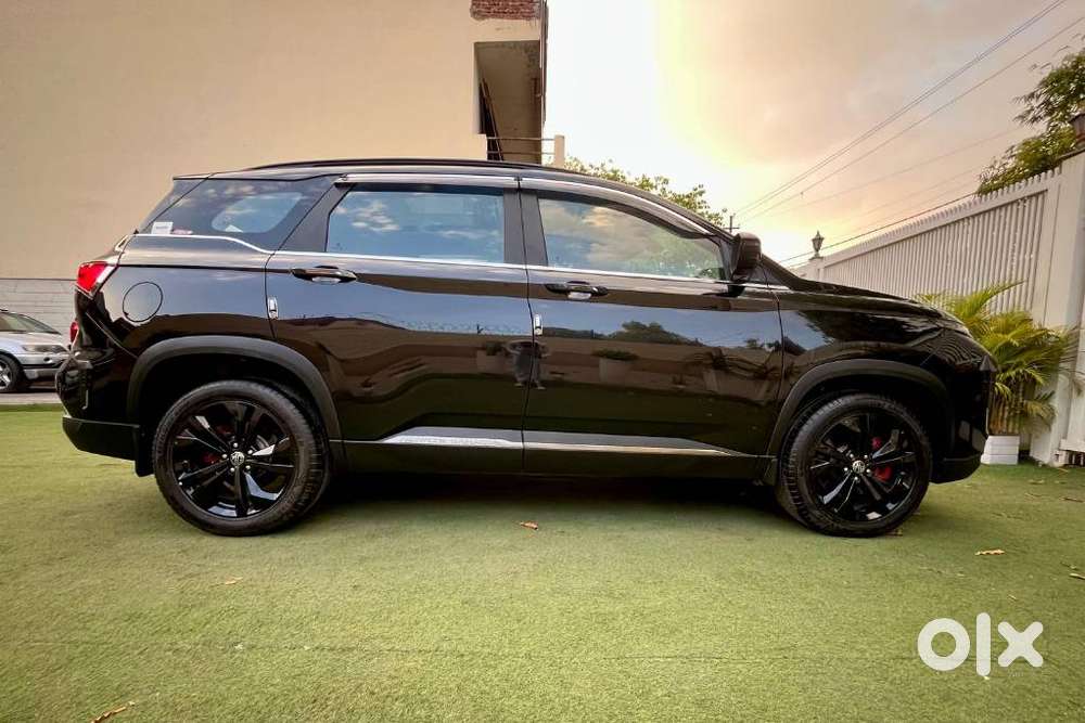 Mg Hector Sharp Pro 1.5 Turbo Cvt, 2025, Petrol