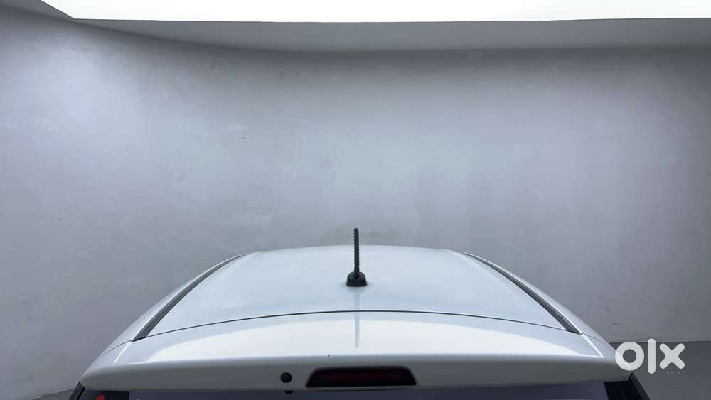 Maruti Suzuki Swift Amt Zxi, 2018, Petrol