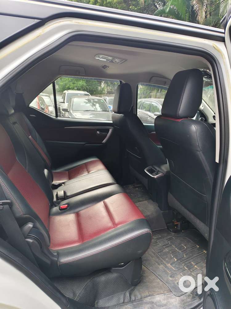 Toyota Fortuner Legender 4x2 At 2.8, 2023, Diesel