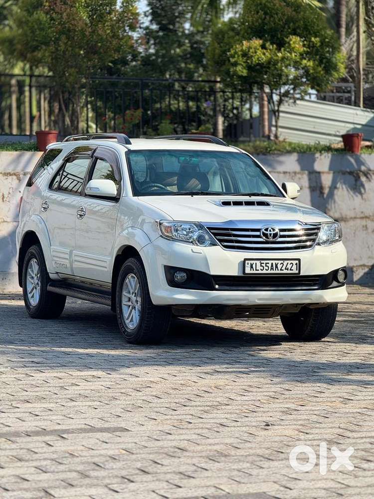 Toyota Fortuner 2014 Diesel 115000 Km Driven