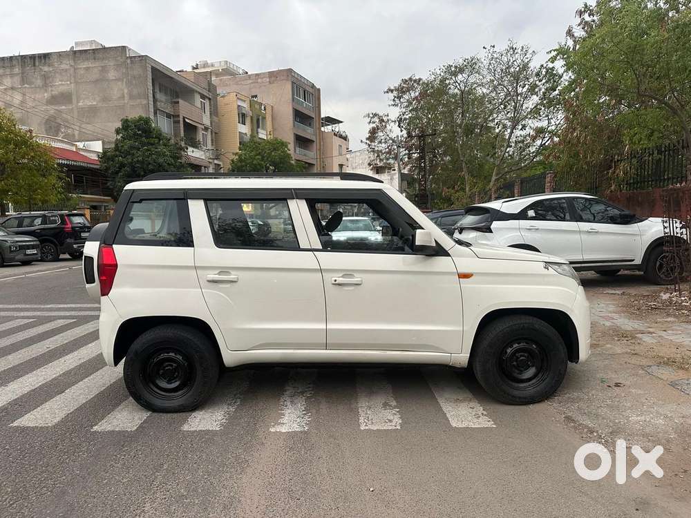 Mahindra Tuv 300 T6 Plus, 2018, Diesel