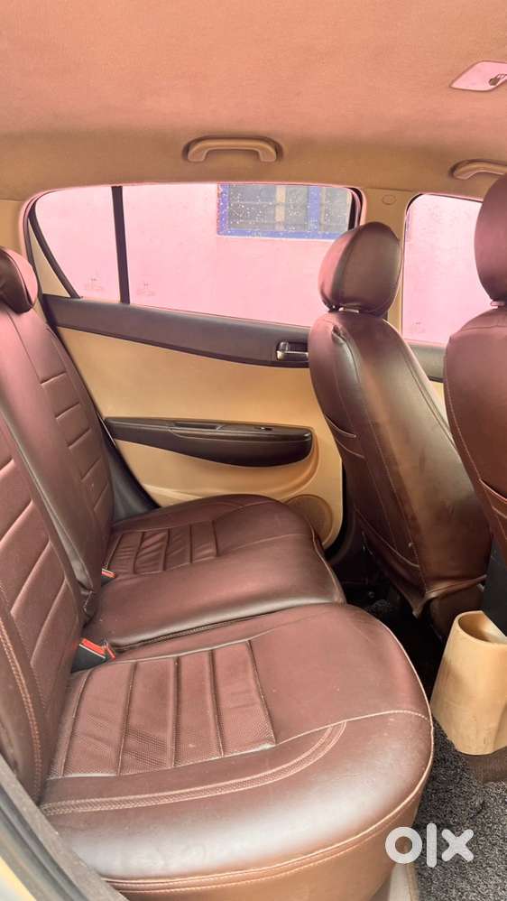 Hyundai I20 Petrol Manual 2009