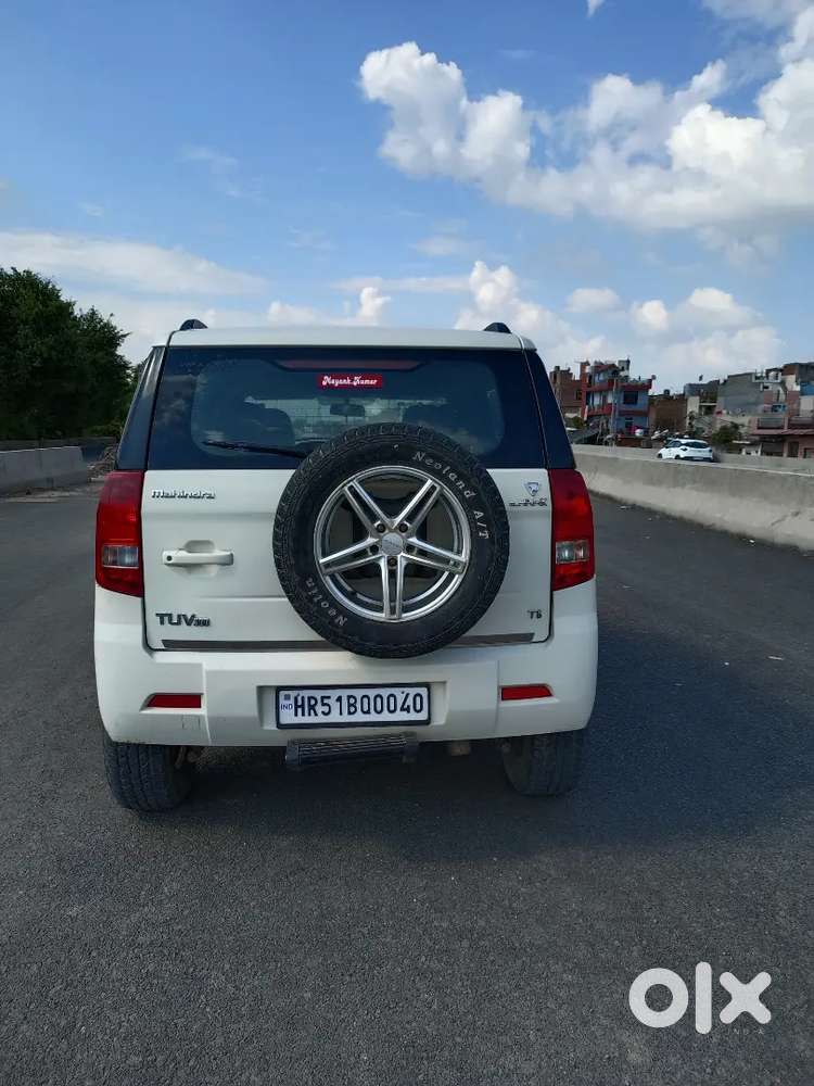 Mahindra Tuv 300 2017 All Ok And With Service Records And Vip Number