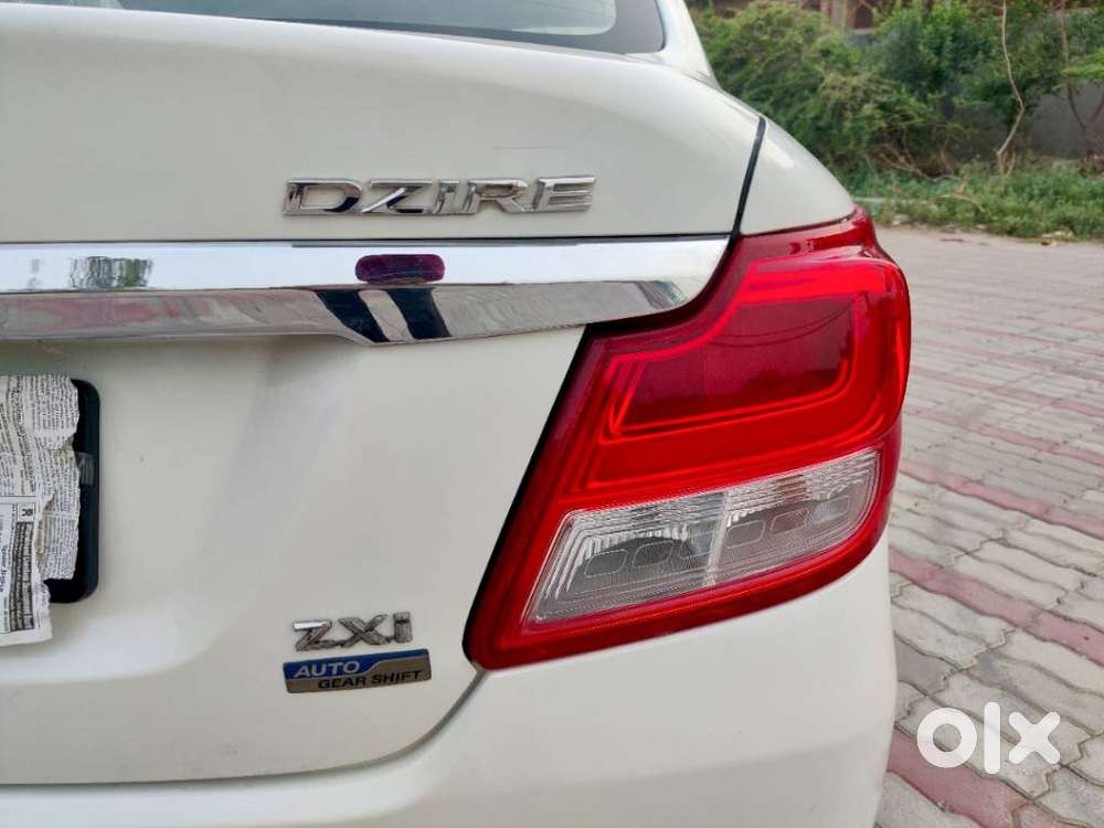 Maruti Suzuki Swift Dzire Amt Zxi, 2017, Petrol