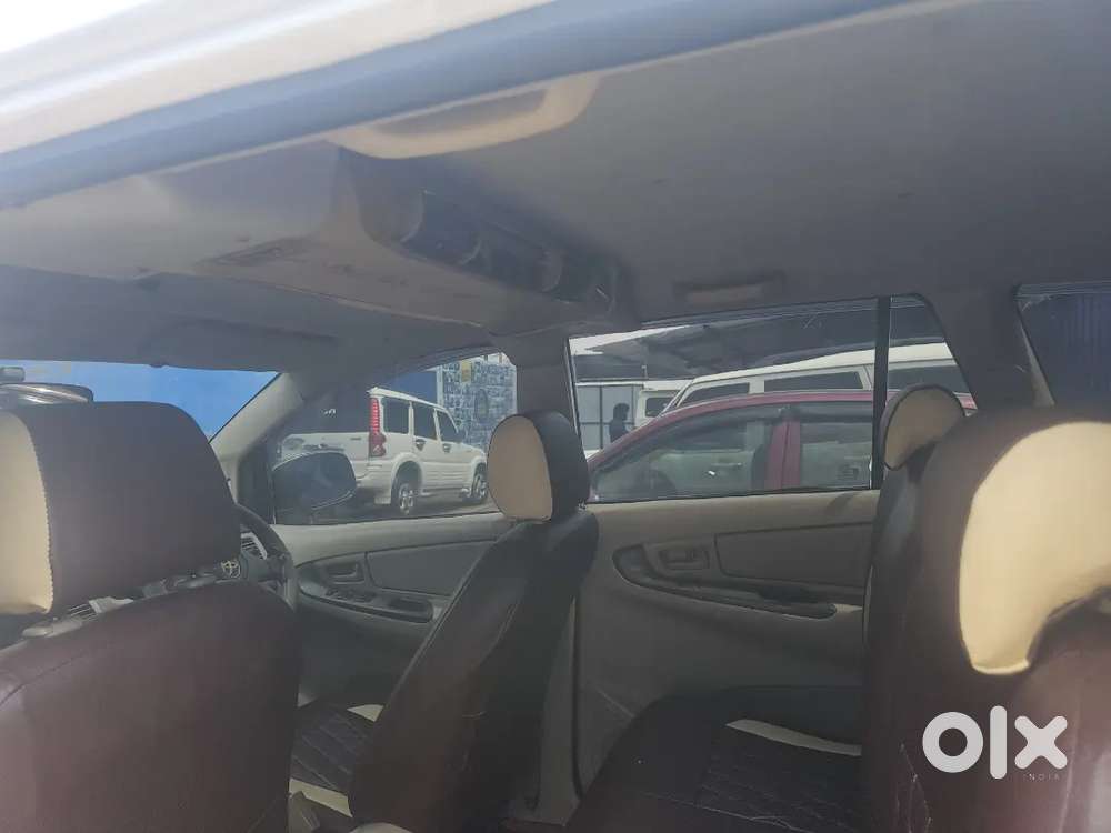 Toyota Innova 2005 Diesel Well Maintained