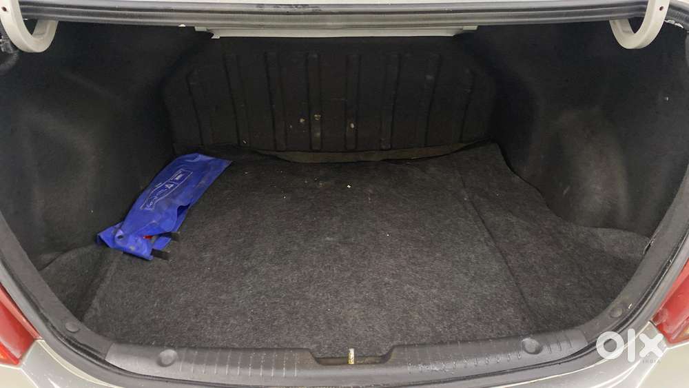 Hyundai Verna Fluidic 1.6 Vtvt Sx, 2013, Petrol