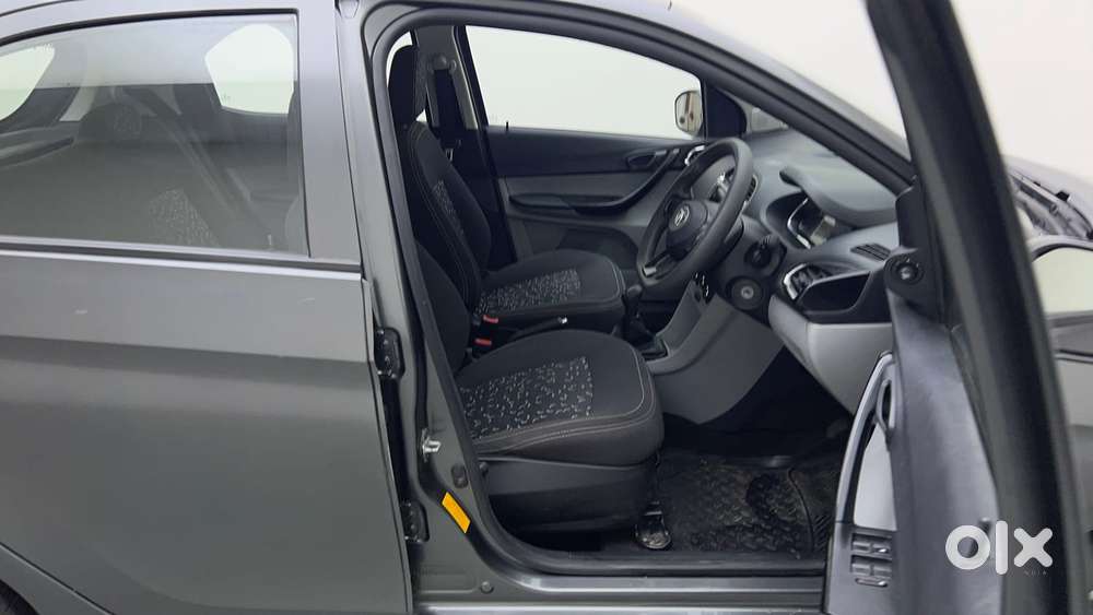 Tata Tiago 1.2 Revotron Xt Option, 2020, Petrol