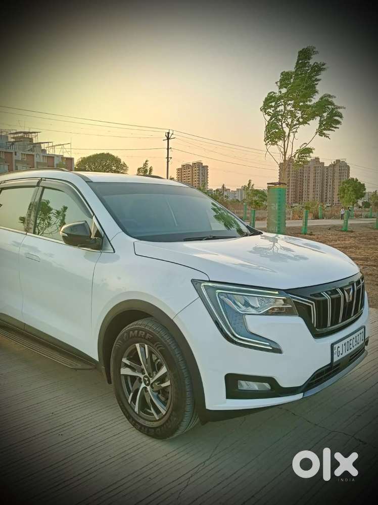 Mahindra Xuv700 2.2 Ax 5 Diesel At 7 Str, 2025, Diesel