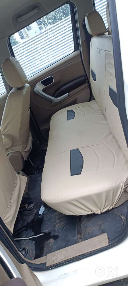 Mahindra Tuv 300 T8, 2017, Diesel
