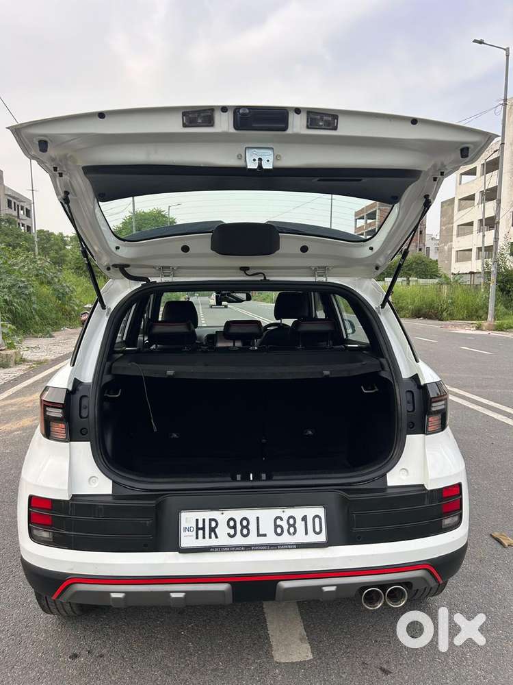Hyundai Venue N Line N8 Dct, 2023, Petrol