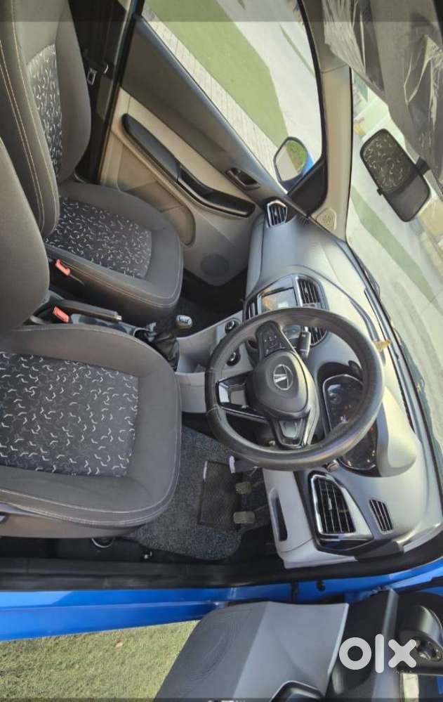 Tata Tiago, 2021, Petrol