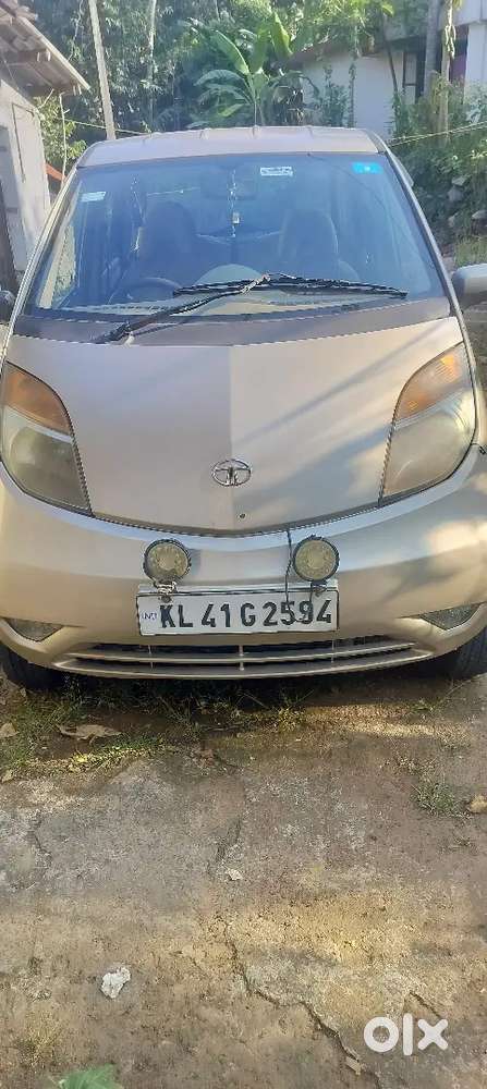 Tata Nano Twist 2013
