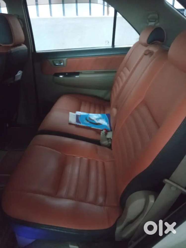 *toyota Fortuner 4x2 * Model 2013 Owner Single Owner Km 1,24,000 S