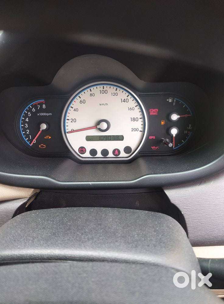 Hyundai I10 Sportz At, 2010, Petrol