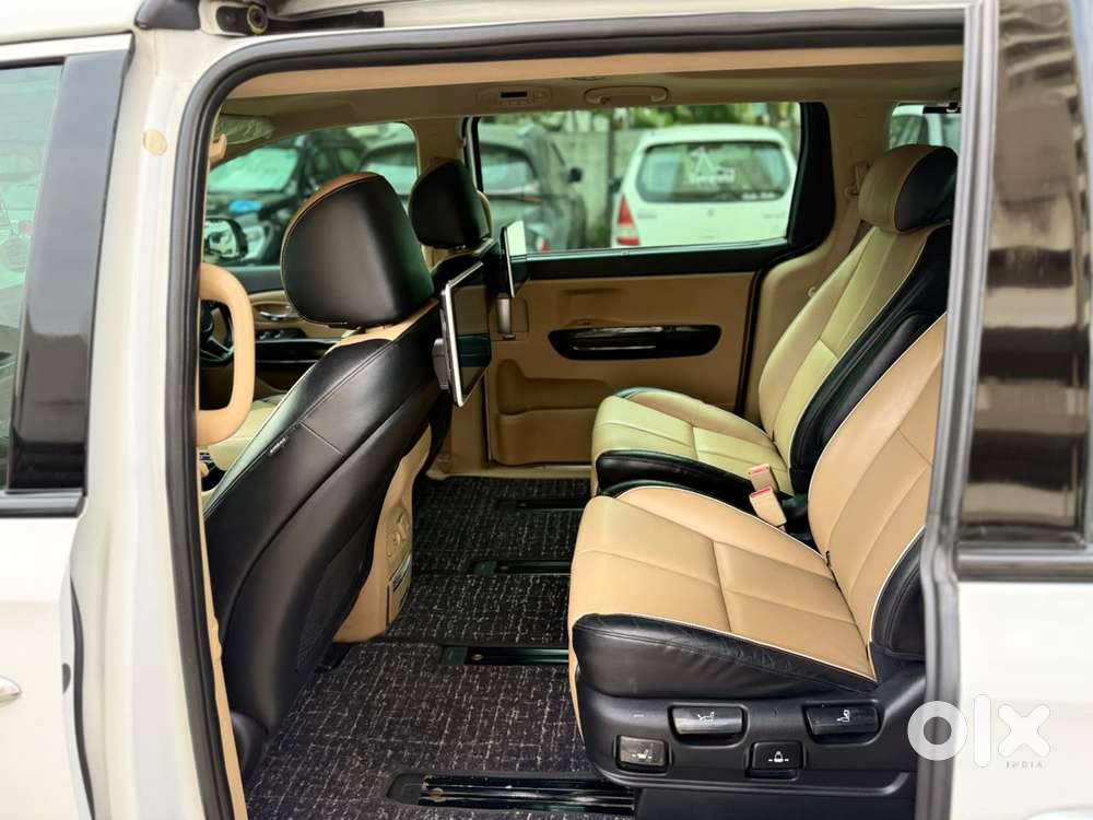 Kia Carnival Limousine Plus 7 Str, 2020, Diesel