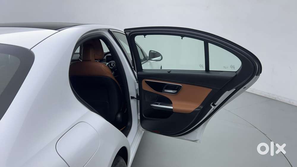 Mercedes-benz C-class C 200, 2024, Petrol