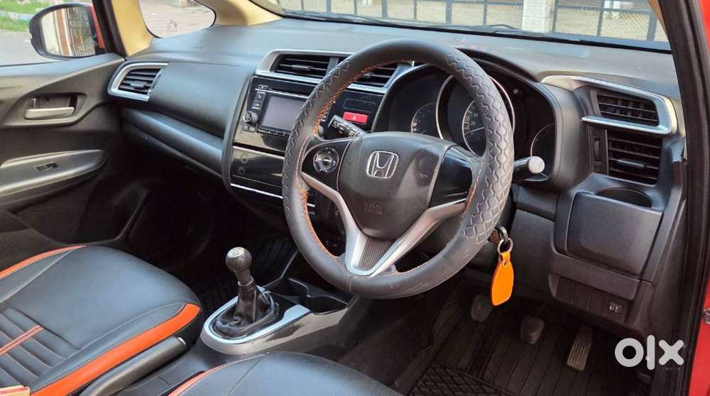 Honda Jazz 1.5 V I-dtec Mt, 2015, Diesel