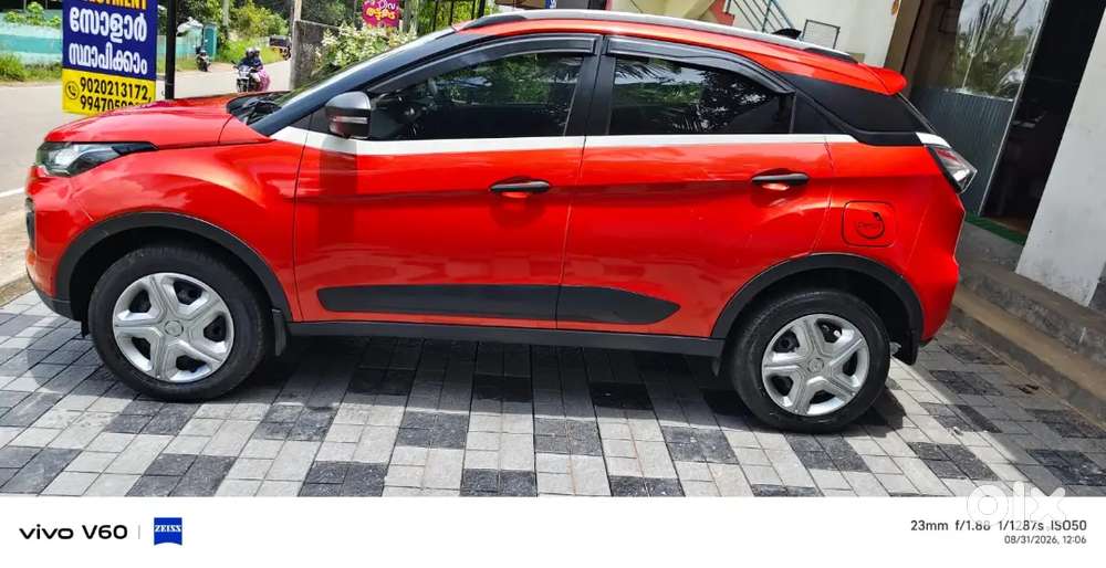 Tata Nexon Petrol Manual 2022. 2023 Registration.