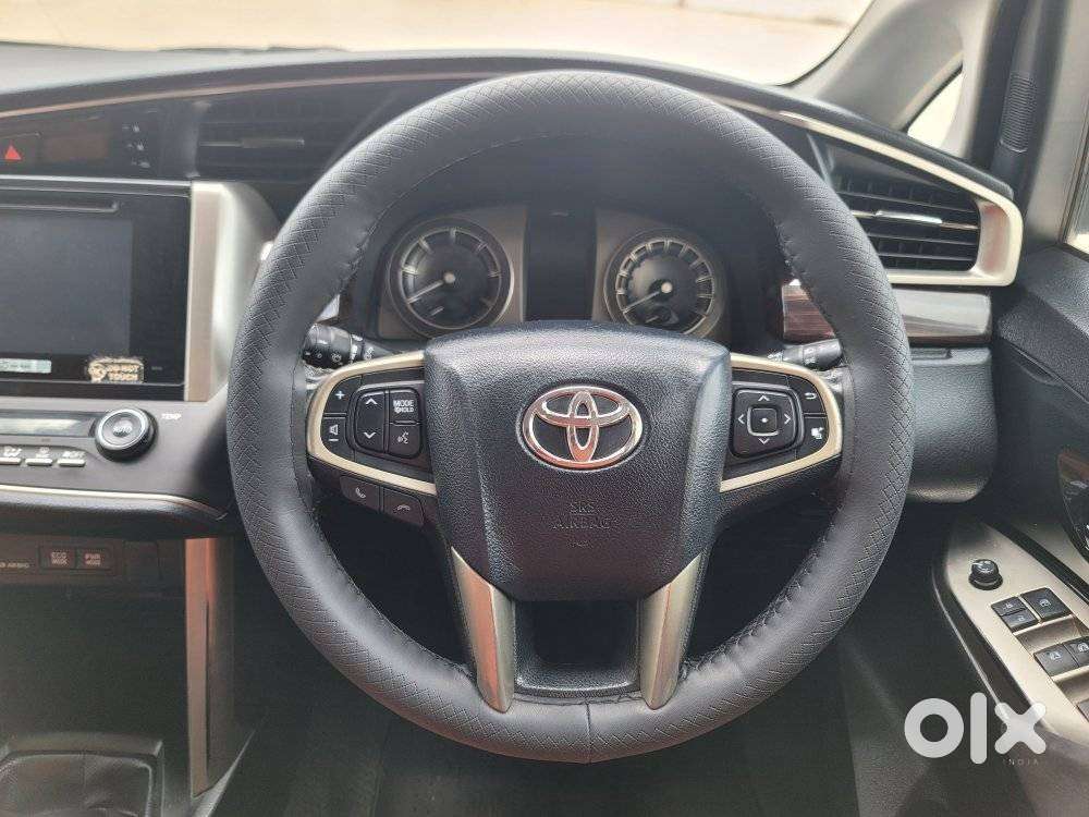 Toyota Innova Crysta 2.4 V 8 Str, 2018, Diesel