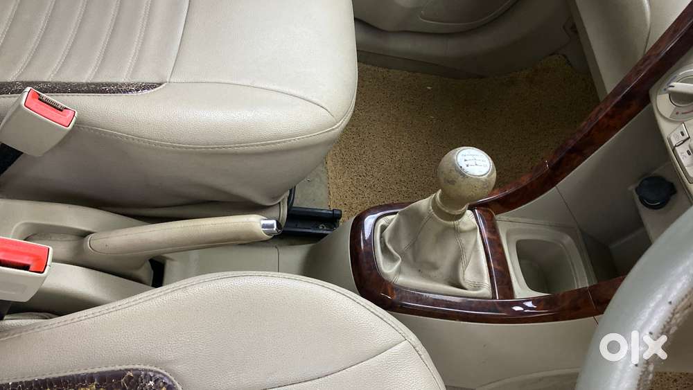 Maruti Suzuki Ertiga 2012-2015 Vxi Cng, 2015, Cng & Hybrids