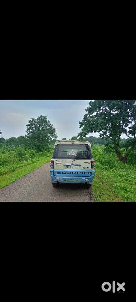 Mahindra Scorpio 2004