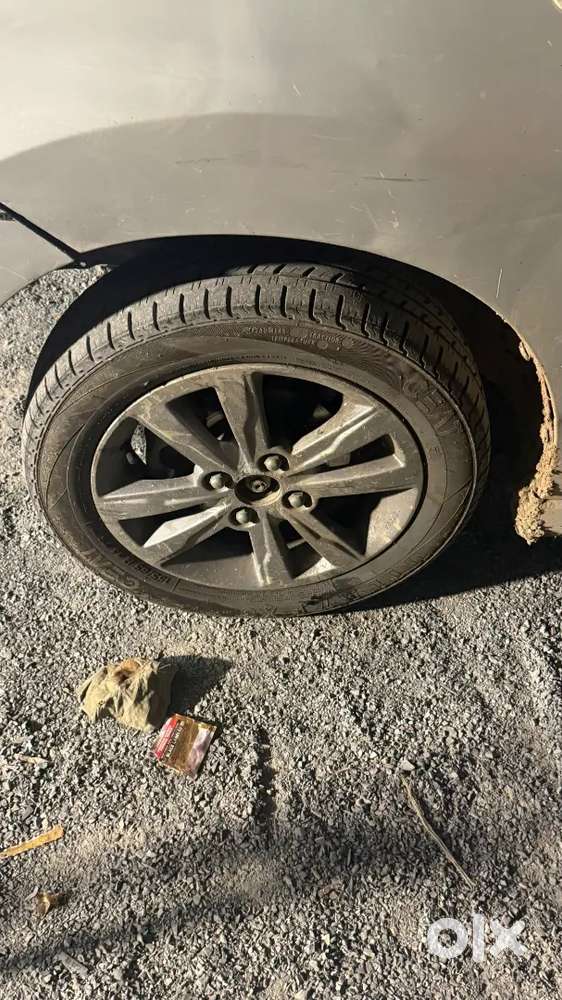 Low Mentinance Car