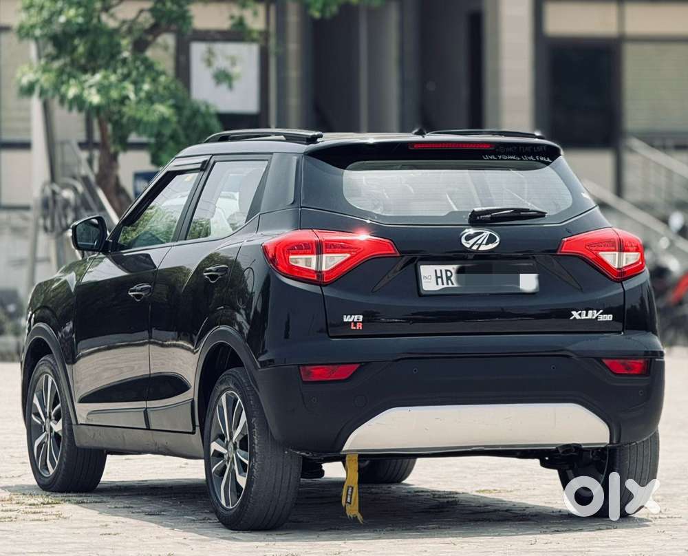Mahindra Xuv300 W8 Diesel, 2020, Diesel