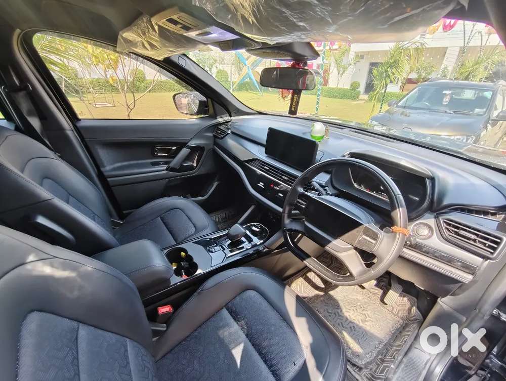 Tata Safari Adventure Plus 2025 Diesel Automatic
