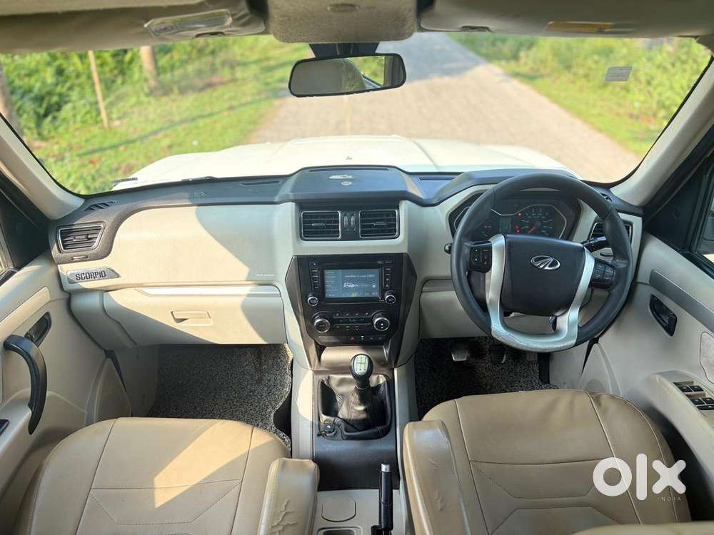 Mahindra Scorpio 2015 Diesel Well Maintained