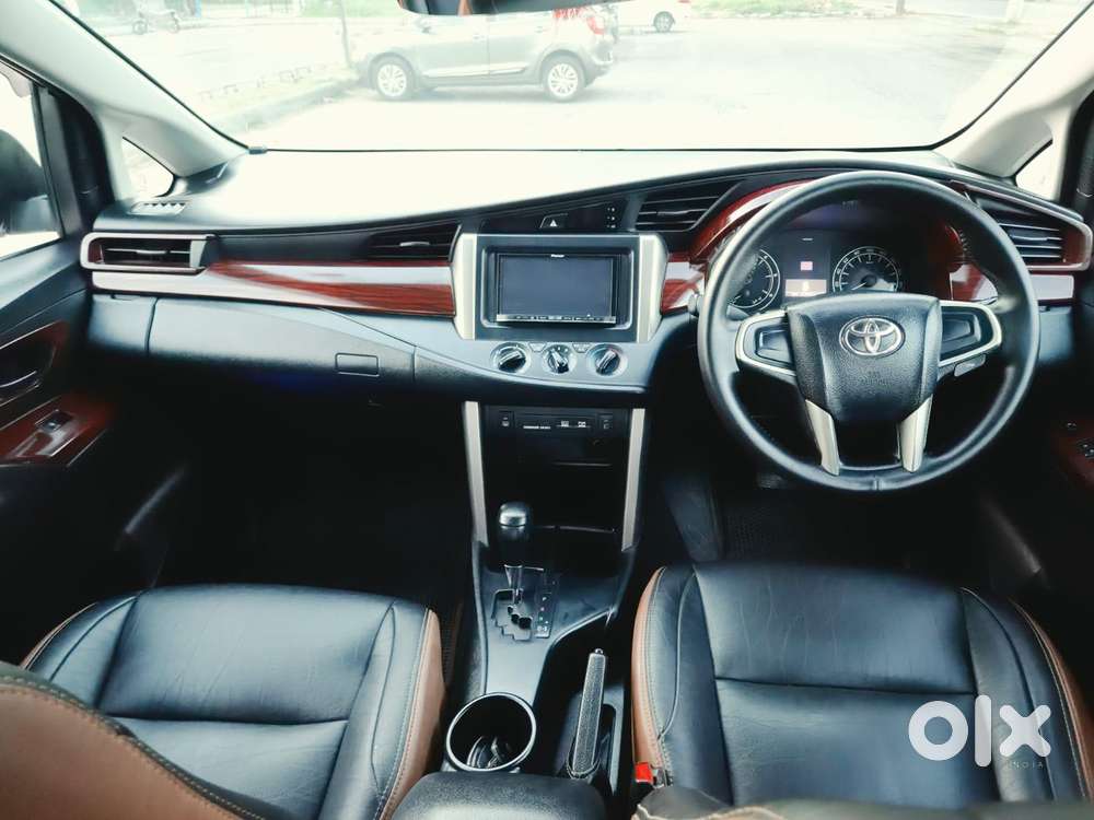 Toyota Innova Crysta 2.8 Zx At, 2017, Diesel