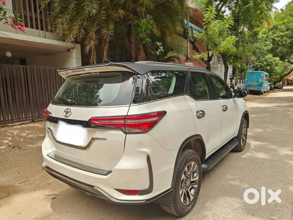 Toyota Fortuner Legender 4x2 At 2.8, 2024, Diesel