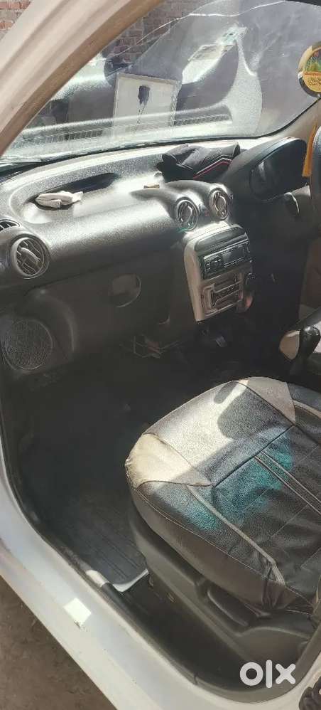 Hyundai Santro Xing 2012