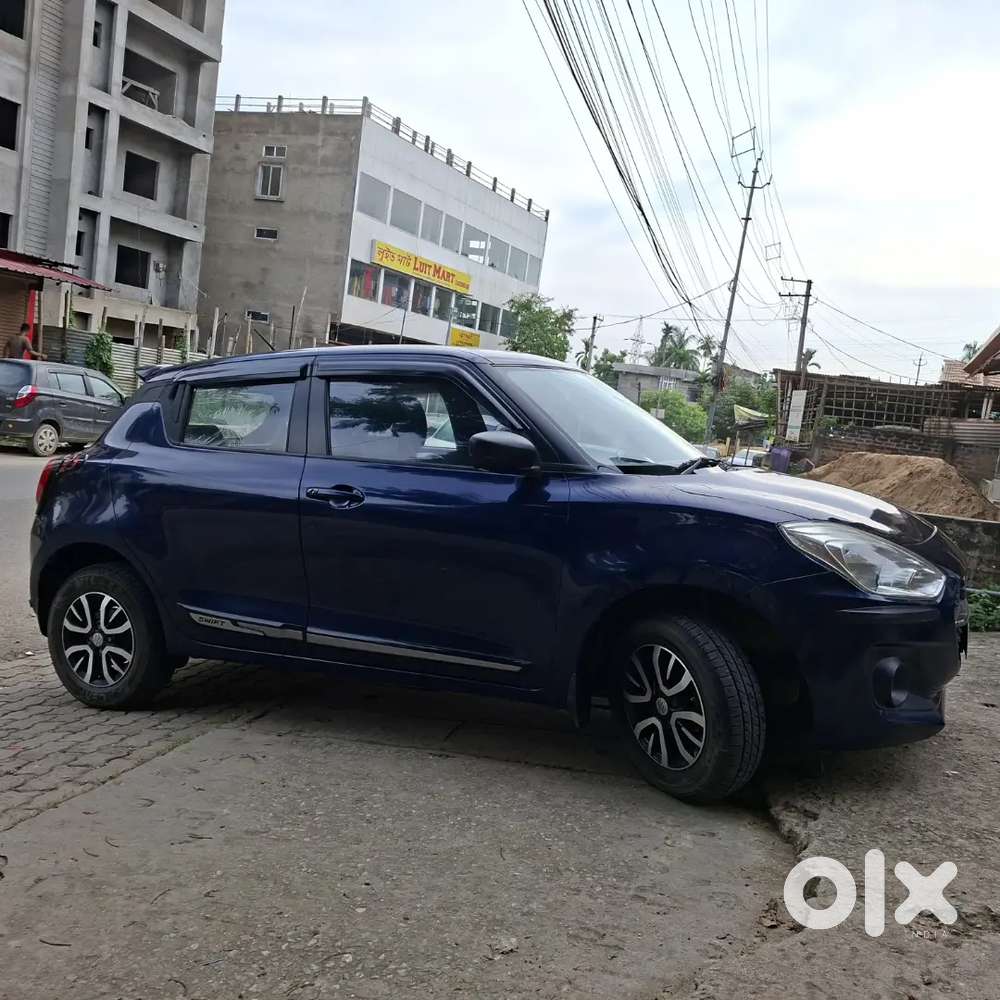 Maruti Suzuki Swift 2022 Petrol 47810 Km Driven