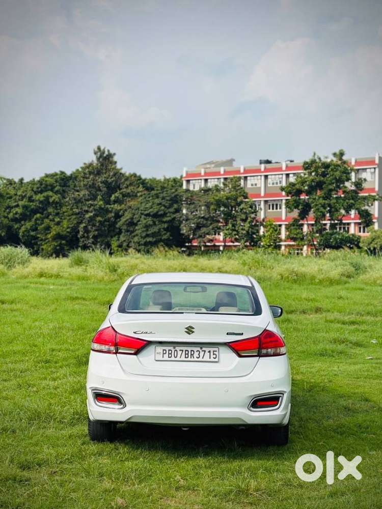 Maruti Suzuki Ciaz 1.5 Alpha Shvs Mt, 2018, Petrol