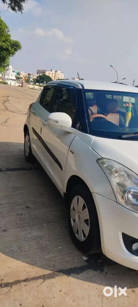 Maruti Suzuki Swift 2012
