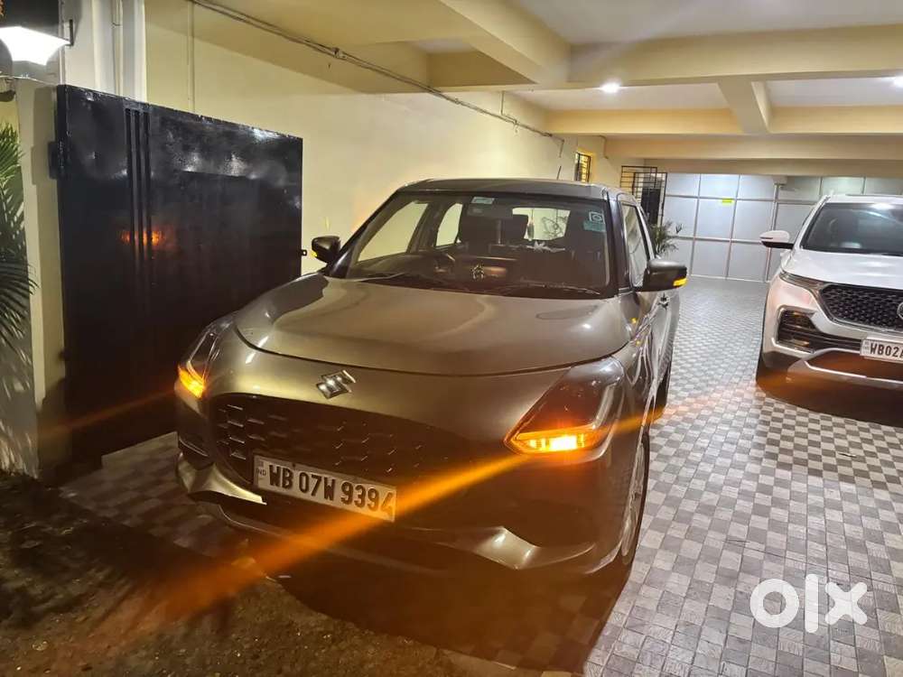 Maruti Suzuki New-gen Swift 2025 Petrol 11656 Km Driven