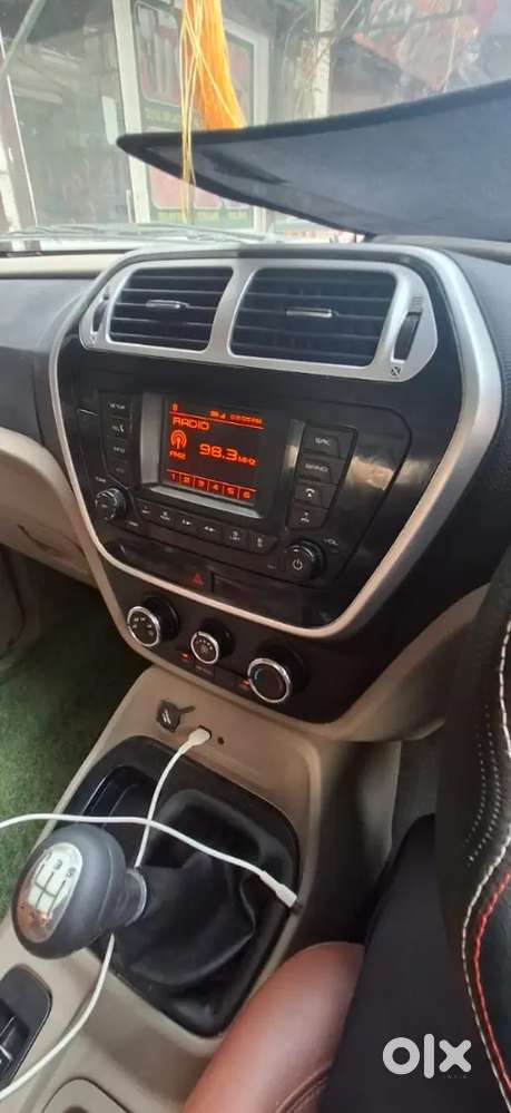Mahindra Tuv 300 2018 Diesel Good Condition